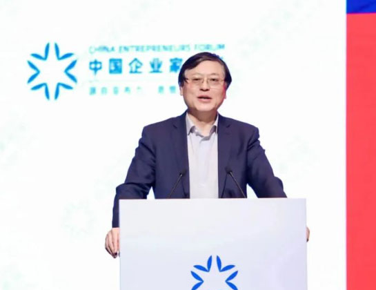 联想杨元庆：加快数实融合，推动中国制造高质量发展